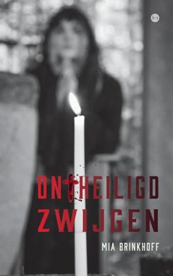 Ontheiligd zwijgen (Paperback)