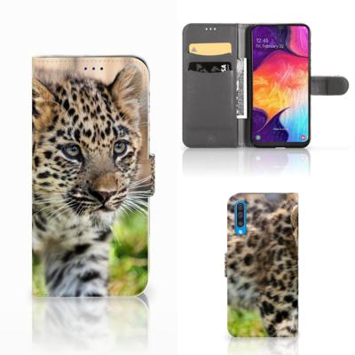 Samsung Galaxy A50 | Telefoonhoesje | Met pasjeshouder | Baby Luipaard