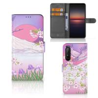 Sony Xperia 1 II | Telefoonhoesje | Met pasjeshouder | Bird Flying