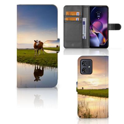 Motorola Moto G54 | Telefoonhoesje | Met pasjeshouder | Koe
