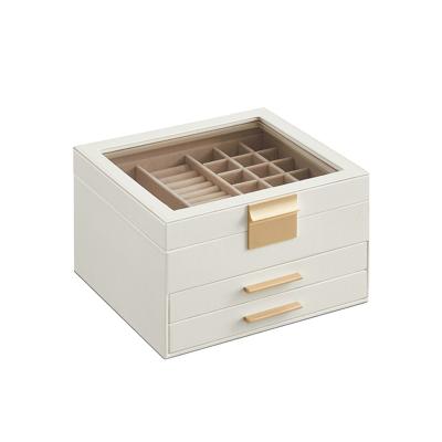 Sieradendoosje met glazen deksel, Wolk wit + goudkleurig / 3 laden (13,5H cm)