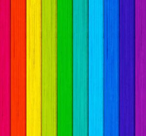 Realistische regenboog houten achtergrond