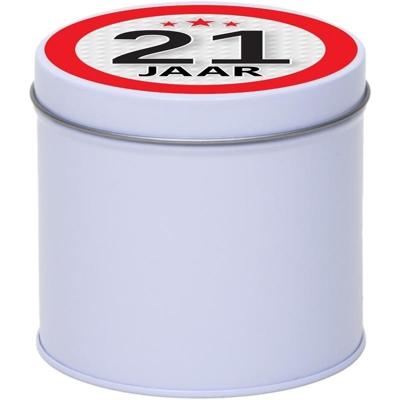 Cadeau koek of snoep blik - met 21 jaar opdruk sticker - 10 x 10 cm - Cadeauverpakking verjaardag