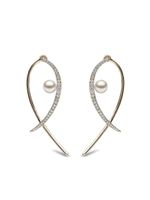 Yoko London boucles d'oreilles en or 18ct ornées de perles