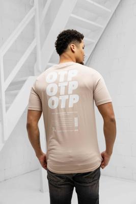 Off The Pitch Division T-Shirt Heren Roze - Maat XS - Kleur: Roze | Soccerfanshop