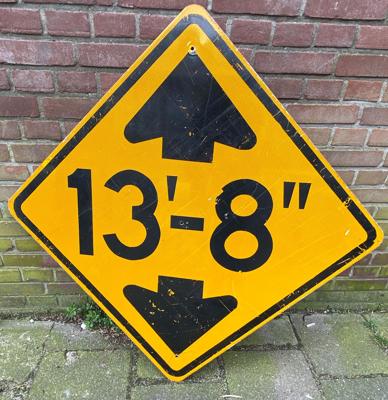 Height 13&apos;-8" Amerikaans Verkeersbord - Origineel - 76 x 76 cm