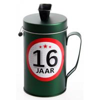 Spaarpot - 16 jaar geworden thema - verjaardag cadeau - Blik met sticker van 9 cm