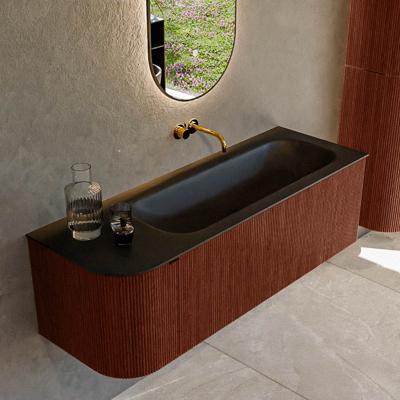 Badmeubel Mondiaz Kurve | 135 cm cm | Meubelkleur Ruby | Wastafelkleur Urban | Solid surface | Wasbak rechter zijde spoelbak | Zonder kraangat(en)