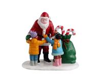 Santa Gets A Hug - Lemax
