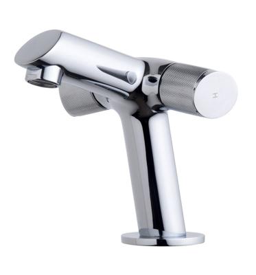 Wiesbaden Concorde wastafelkraan + clickwaste chroom