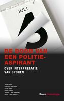 De dood van een politie-aspirant - Jasmijn Vis, Kyra van den Akker, Lotte Hoes, Emma Simons, Jasper J. van der Kemp, Peter J. van Koppen - ebook