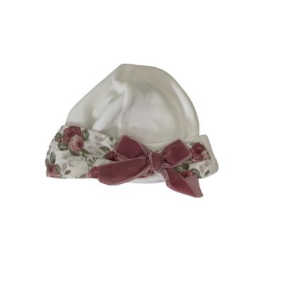 Deolinda creme babymutsje roosjes