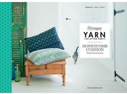 YARN The After Party nr.50 Honeycomb Cushion NL