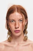 Margriet oorbellen zalio - MATERIAL FINISHES - U