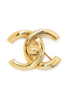 CHANEL Pre-Owned broche à logo CC Turn-lock (1997) - Or