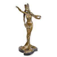 A BRONZE SCULPTURE OF A DRESSED WOMAN