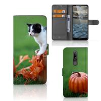 Nokia 2.4 | Telefoonhoesje | Met pasjeshouder | Kitten
