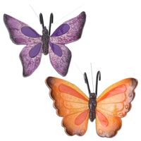 Tuindecoratie bloempothanger vlinder - set 2x - paars/oranjerood - kunststeen - 13 x 10 cm - Tuinbeelden - thumbnail