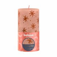 Bolsius stompkaars rustiek 13 x 6,8 cm creamy caramel met print