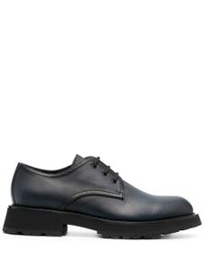 Alexander McQueen derbies à semelle épaisse - Noir