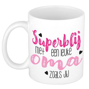 Cadeau koffie/thee mok voor oma - roze - super blij - keramiek - 300 ml