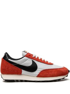 Nike baskets Daybreak - Rouge