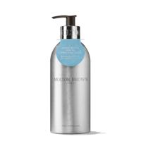 Molton Brown Coastal Cypress & Sea Fennel Infinite Bottle Bath & Shower Gel 400ml