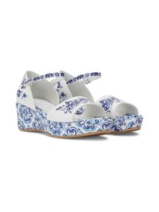 Dolce & Gabbana Kids sandales en cuir à imprimé Majolica - Blanc