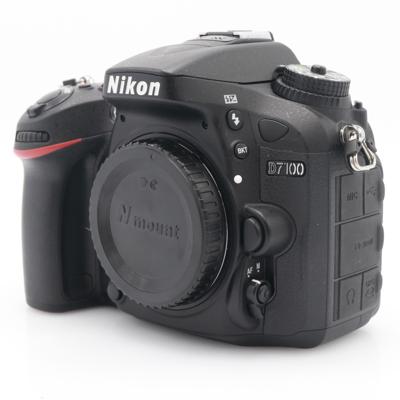Nikon D7100 body occasion