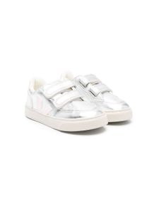 VEJA Kids baskets V-12 ChromeFree - Argent