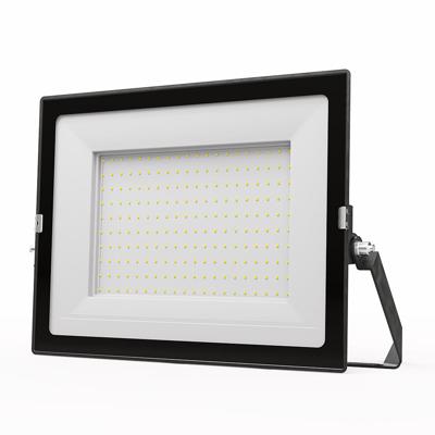 Stratos - LED Breedstraler 200 Watt 23530 Lumen - 6500K Daglicht wit licht - IP65 waterdicht - 15cm Kabel - Schijnwerper