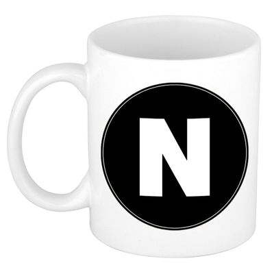 Mok / beker met de letter N voor het maken van een naam / woord of team Mok / beker met de letter N voor het maken van een naam / woord of team