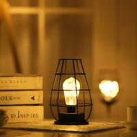 Retro klassieke ijzeren kunst LED tafellamp lezing lamp nachtlampje slaapkamer lamp Bureau verlichting huis decoratie lampenkap stijl: aparte kruik