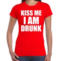 Fun t-shirt kiss me I am drunk rood voor dames - thumbnail