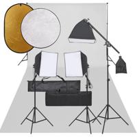 Fotostudioset met verlichtingsset, achtergrond en reflector