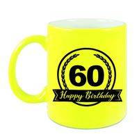 Happy Birthday 60 years cadeau mok / beker neon geel met wimpel 330 ml