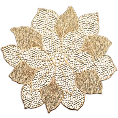 Placemats bloemen vorm - kunststof - 49 x 47 cm - goud - onderleggers