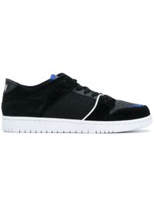 Nike x Soulland baskets SB Zoom Dunk Low Pro QS 'FRI.Day Part 0.2' - Noir