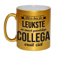 Gouden leukste en meest geweldige collega cadeau koffiemok / theebeker 330 ml - thumbnail