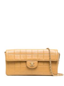 CHANEL Pre-Owned sac porté épaule Choco Bar (2002) - Marron