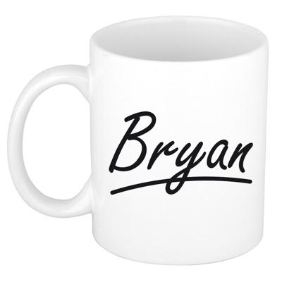 Bryan Naam koffiemok - beker - met sierlijke letters - wit - 300 ml - Cadeau - Heren Bryan Naam koffiemok - beker - met sierlijke letters - wit - 300 ml - Cadeau - Heren