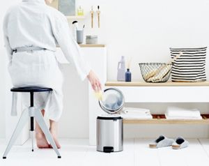 Brabantia NewIcon Pedaalemmer 5 Liter Vingerafdrukvrij