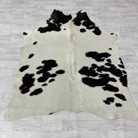 Koeienhuid zwart wit 160x145cm S Koeienhuid zwart wit 160x145cm S