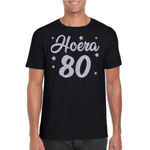 Hoera 80 jaar verjaardag cadeau t-shirt zilver glitter op zwart heren