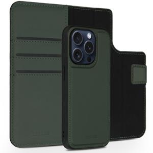 Accezz Premium Leather 2 in 1 Wallet Bookcase iPhone 15 Pro Telefoonhoesje Groen