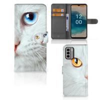 Nokia G22 | Telefoonhoesje | Met pasjeshouder | Witte Kat