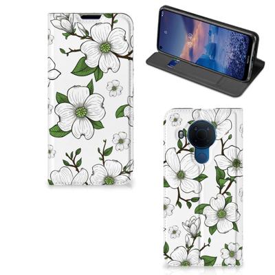 Nokia 5.4 Smart Cover Dogwood Flowers Nokia 5.4 Smart Cover Dogwood Flowers