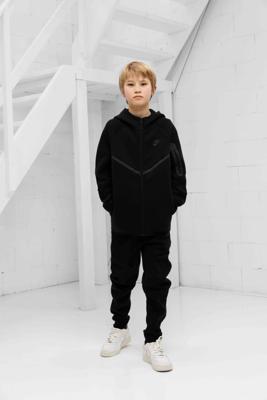 Nike Tech Fleece Trainingspak Kids Zwart - Maat 122 - Kleur: Zwart | Soccerfanshop