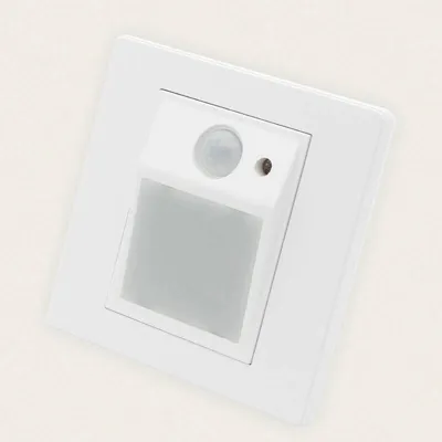 Trapverlichting met sensor wit vierkant (en schemersensor)