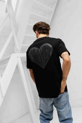 Croyez Puffed Heart T-Shirt Heren Zwart - Maat XS - Kleur: Zwart | Soccerfanshop